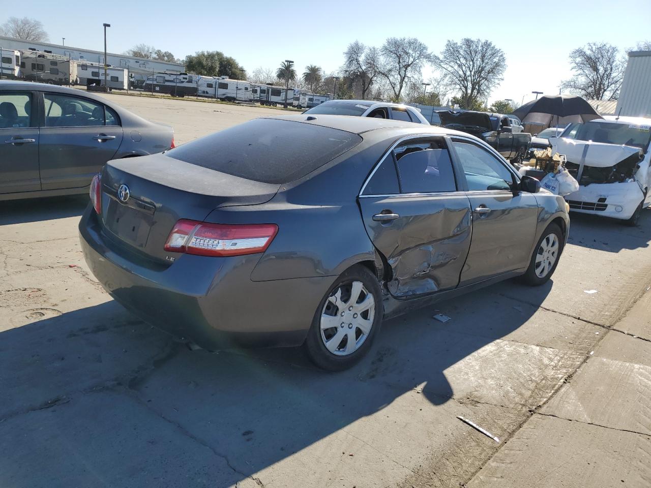 2010 Toyota Camry - Image 3