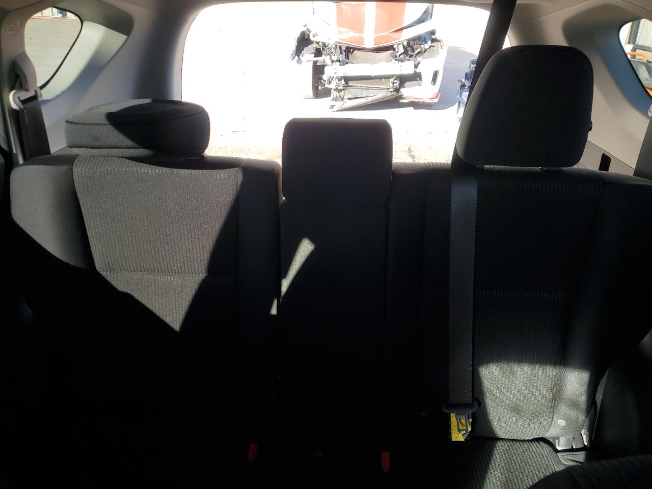 2018 Toyota RAV 4 - Image 10