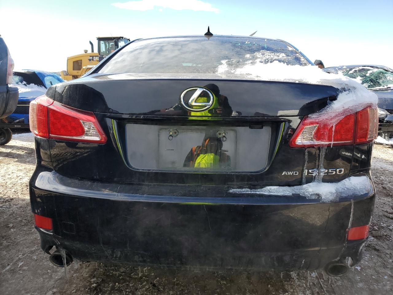 2011 Lexus IS - Image 6