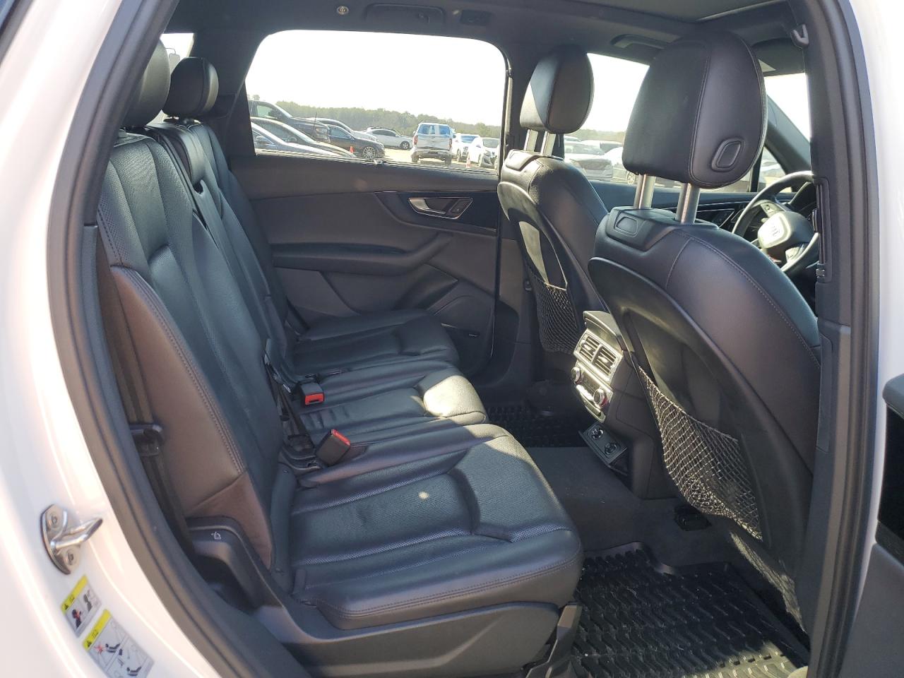 2017 Audi Q7 - Image 11