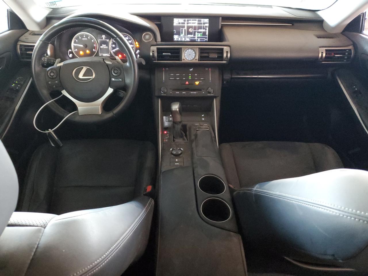 2014 Lexus IS - Image 8