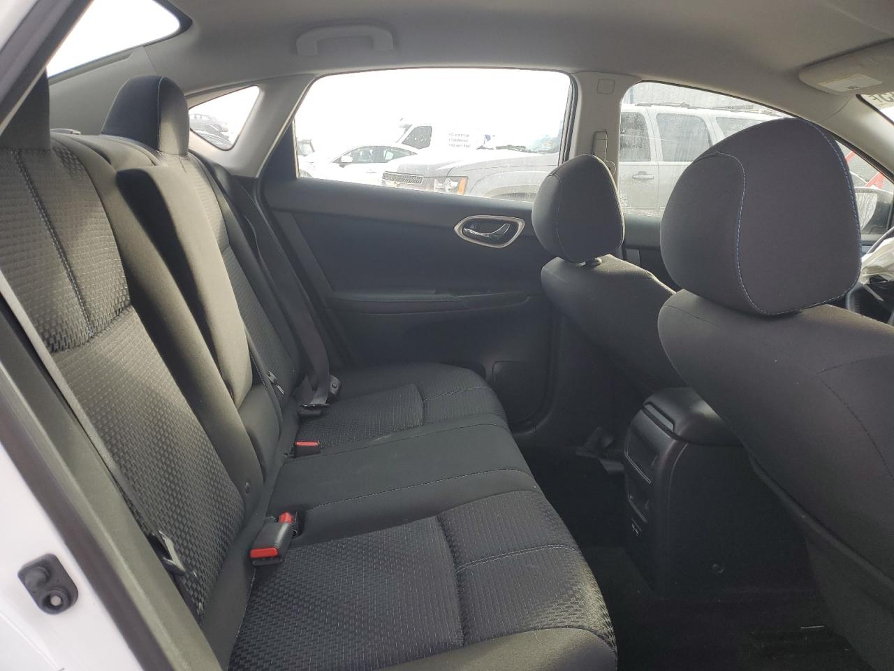2017 Nissan Sentra - Image 11