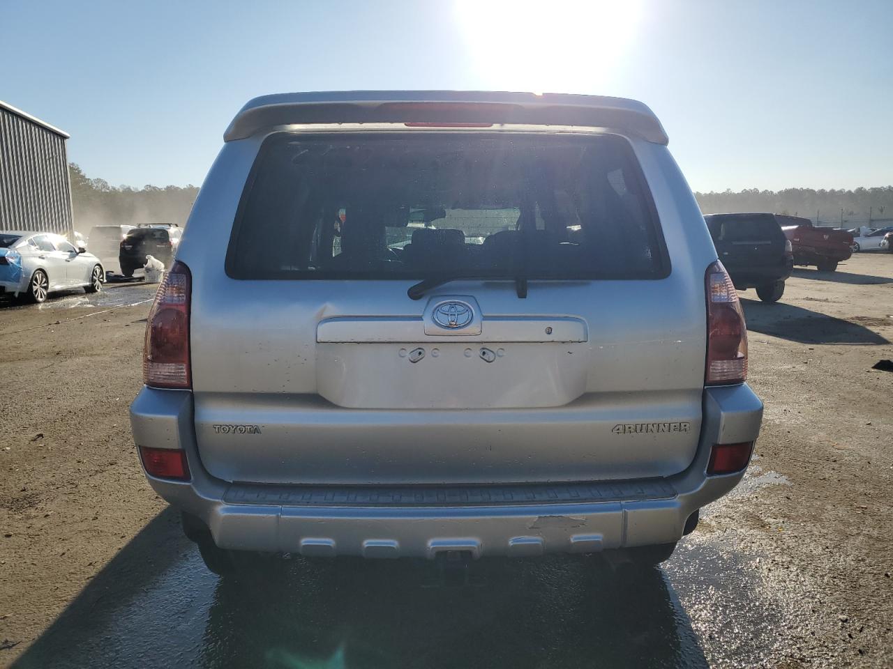 2005 Toyota 4Runner - Image 6