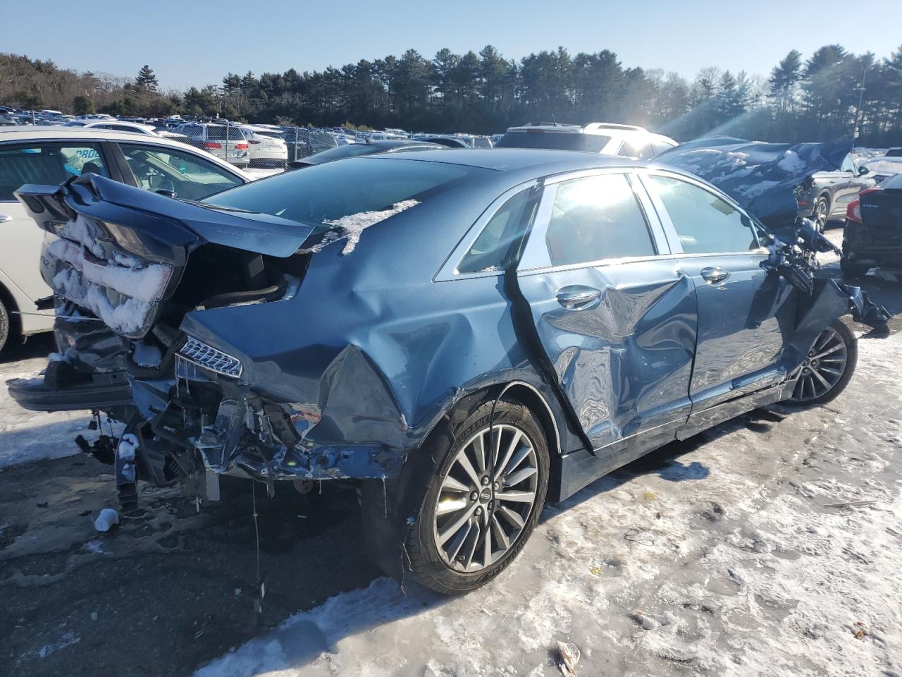 2019 Lincoln MKZ - Image 3