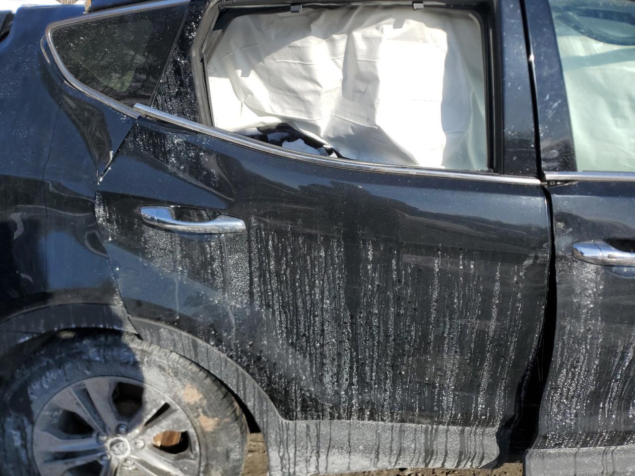 2014 Hyundai Santa Fe - Image 10