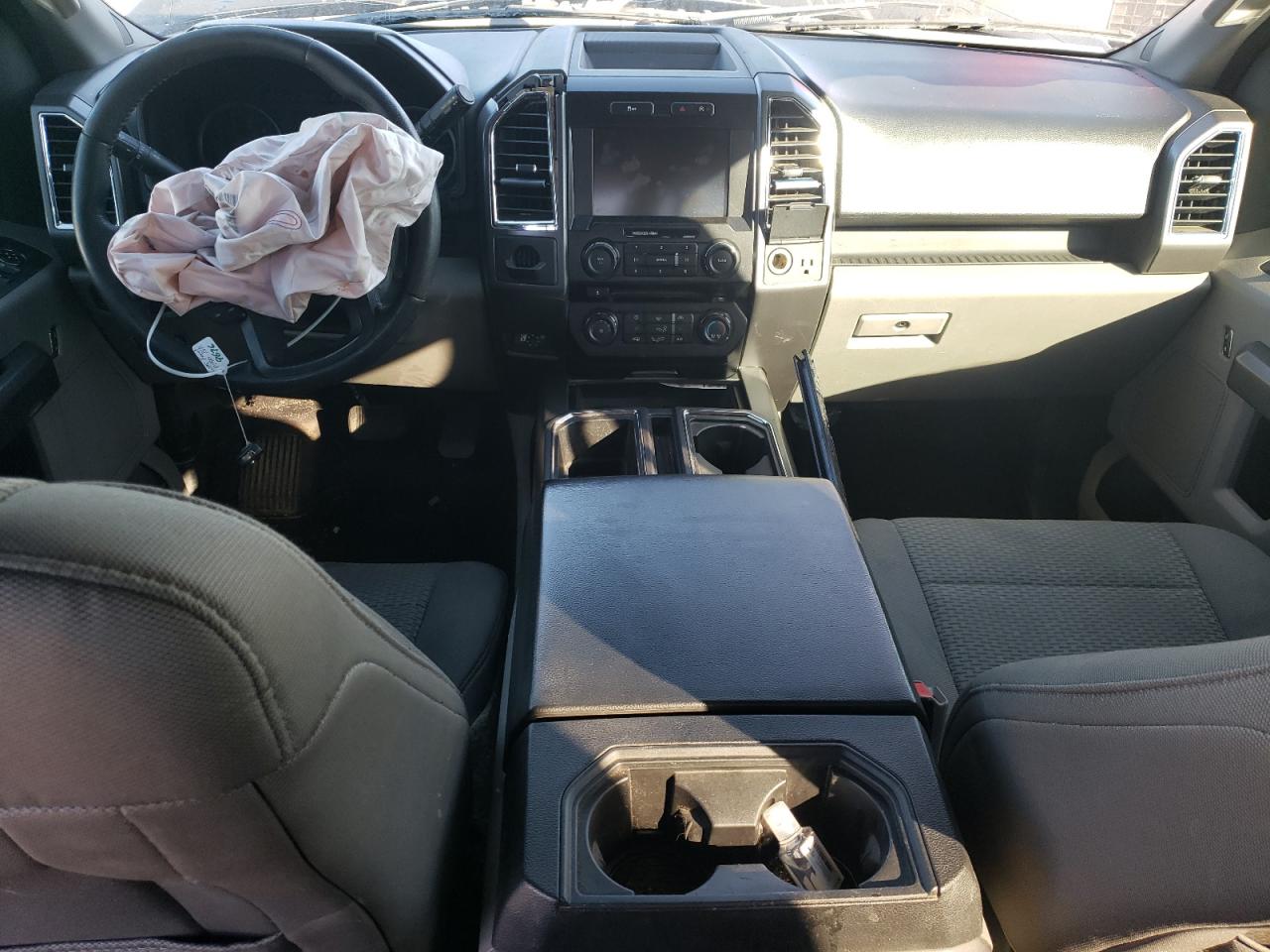 2015 Ford F-150 - Image 8