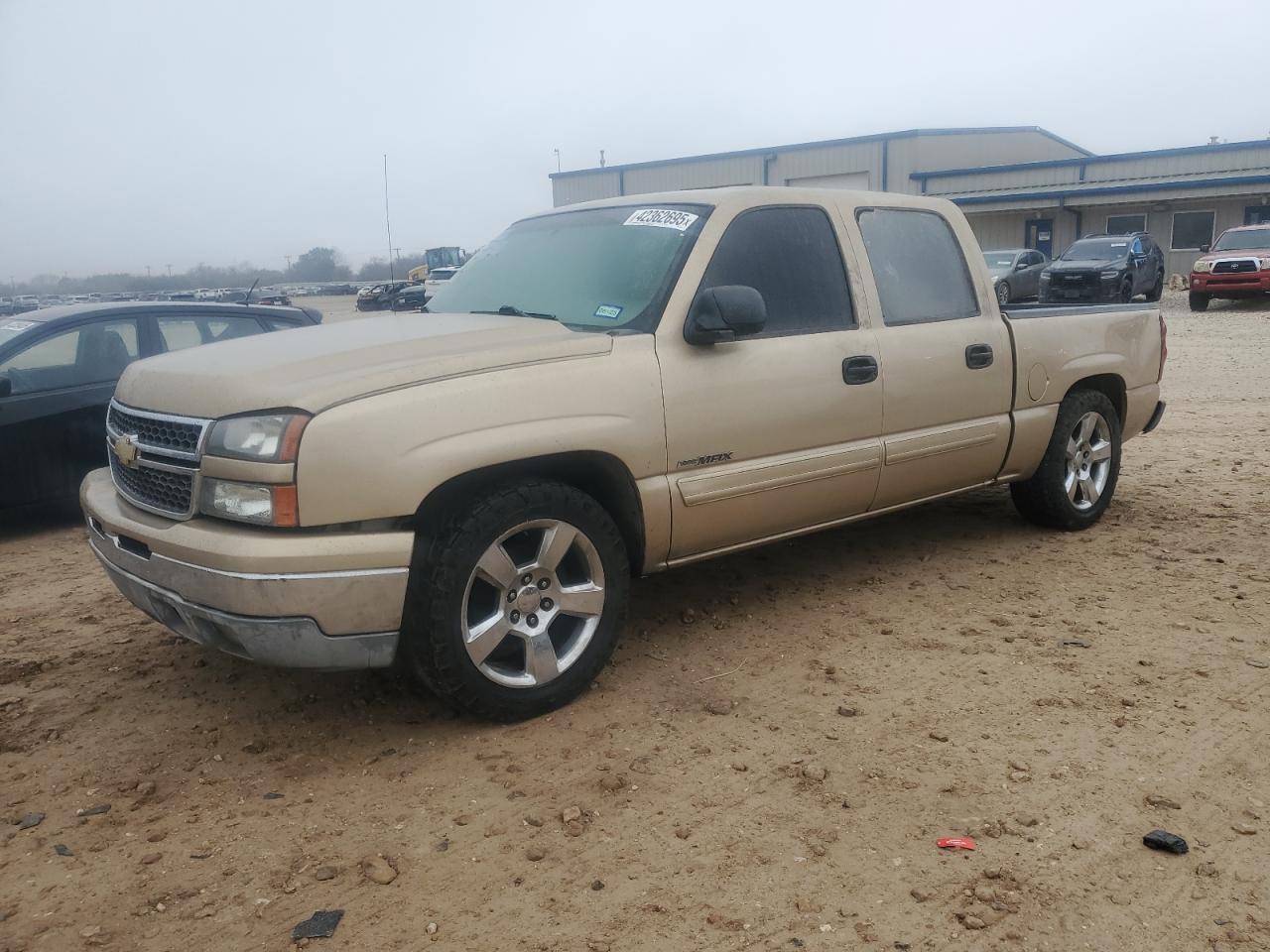 2007 Chevrolet Silverado - Image 1