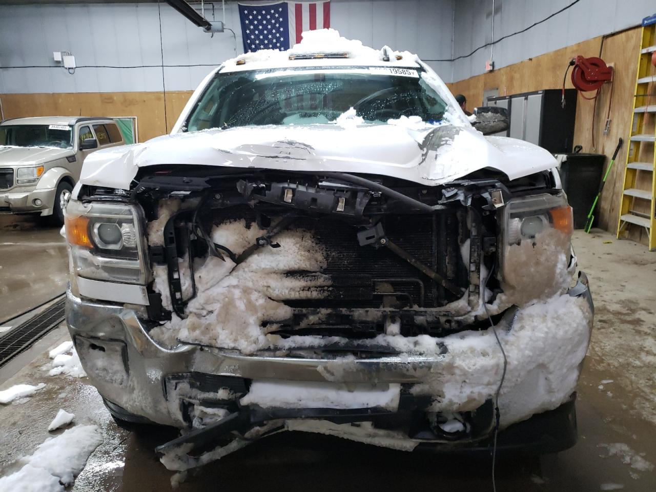 2016 GMC Sierra - Image 5