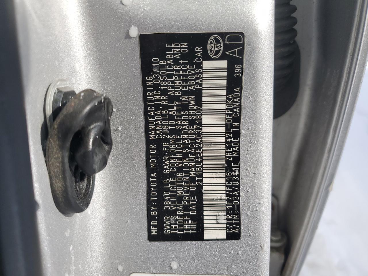 2010 Toyota Corolla - Image 12