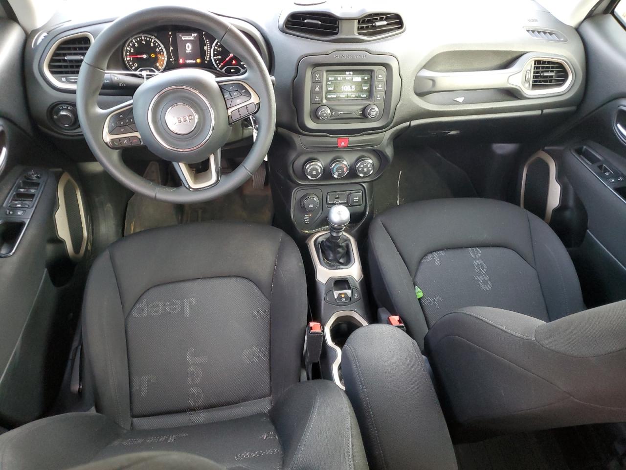 2016 Jeep Renegade - Image 8