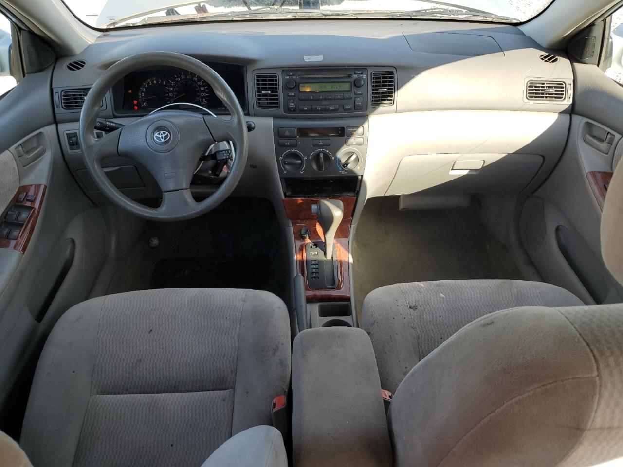 2005 Toyota Corolla - Image 8
