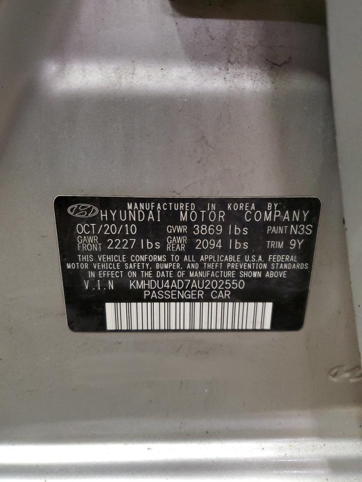 2010 Hyundai Elantra - Image 12