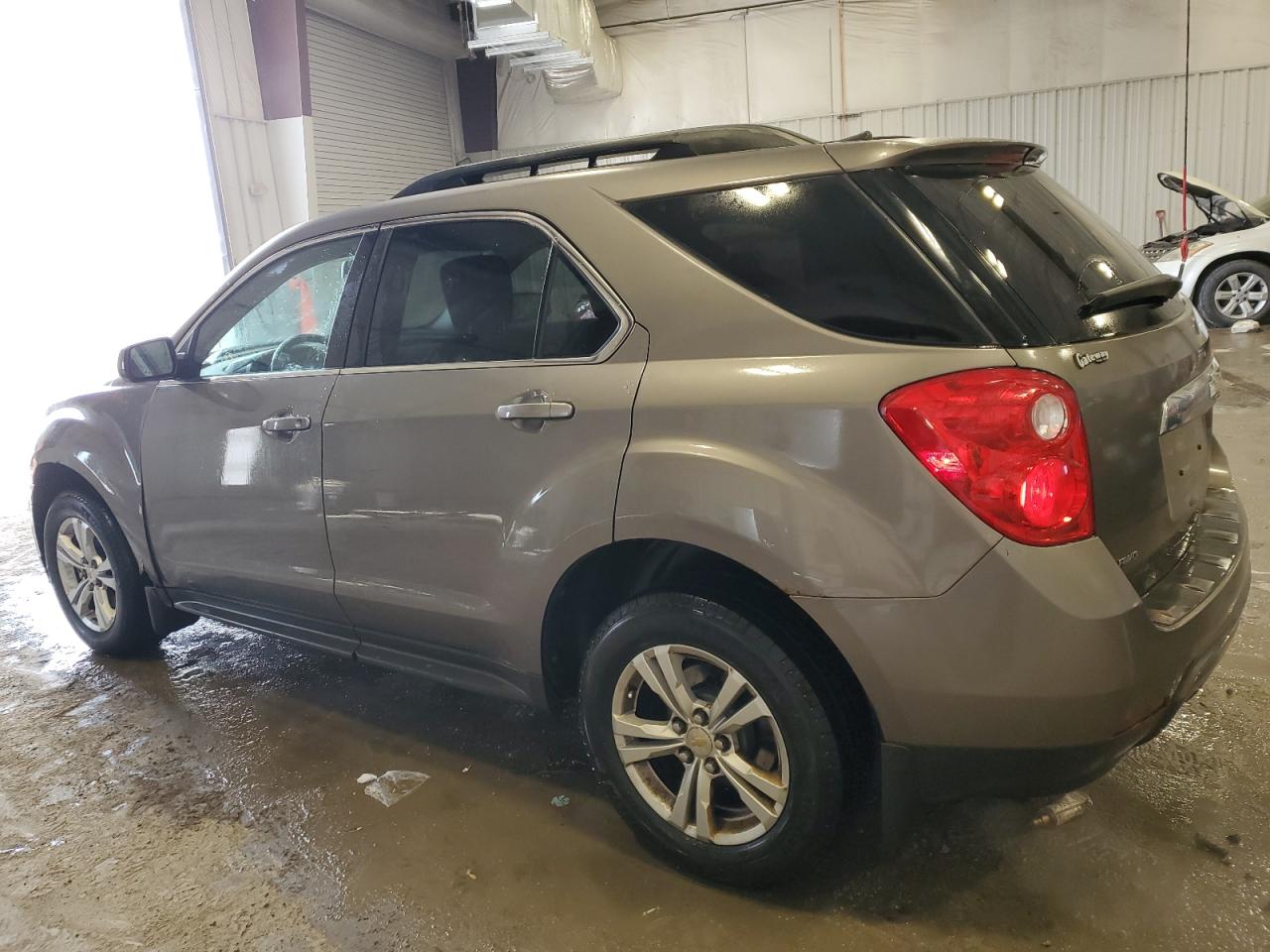 2011 Chevrolet Equinox - Image 2