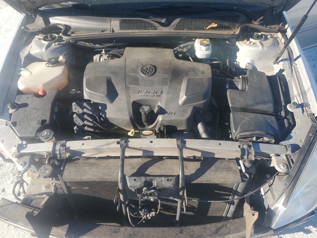 2006 Buick Lucerne - Image 11