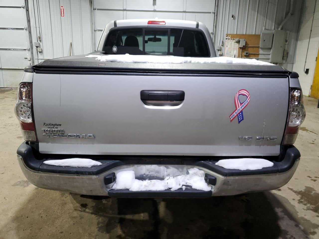 2010 Toyota Tacoma - Image 6