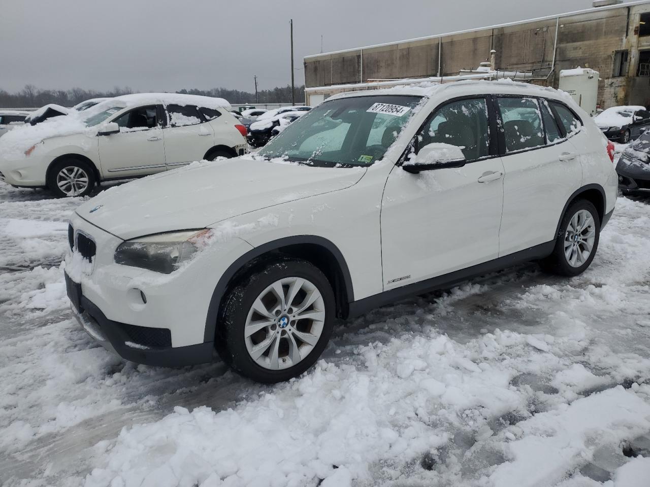 VIN WBAVL1C50EVY21584 2014 BMW X1 no.1