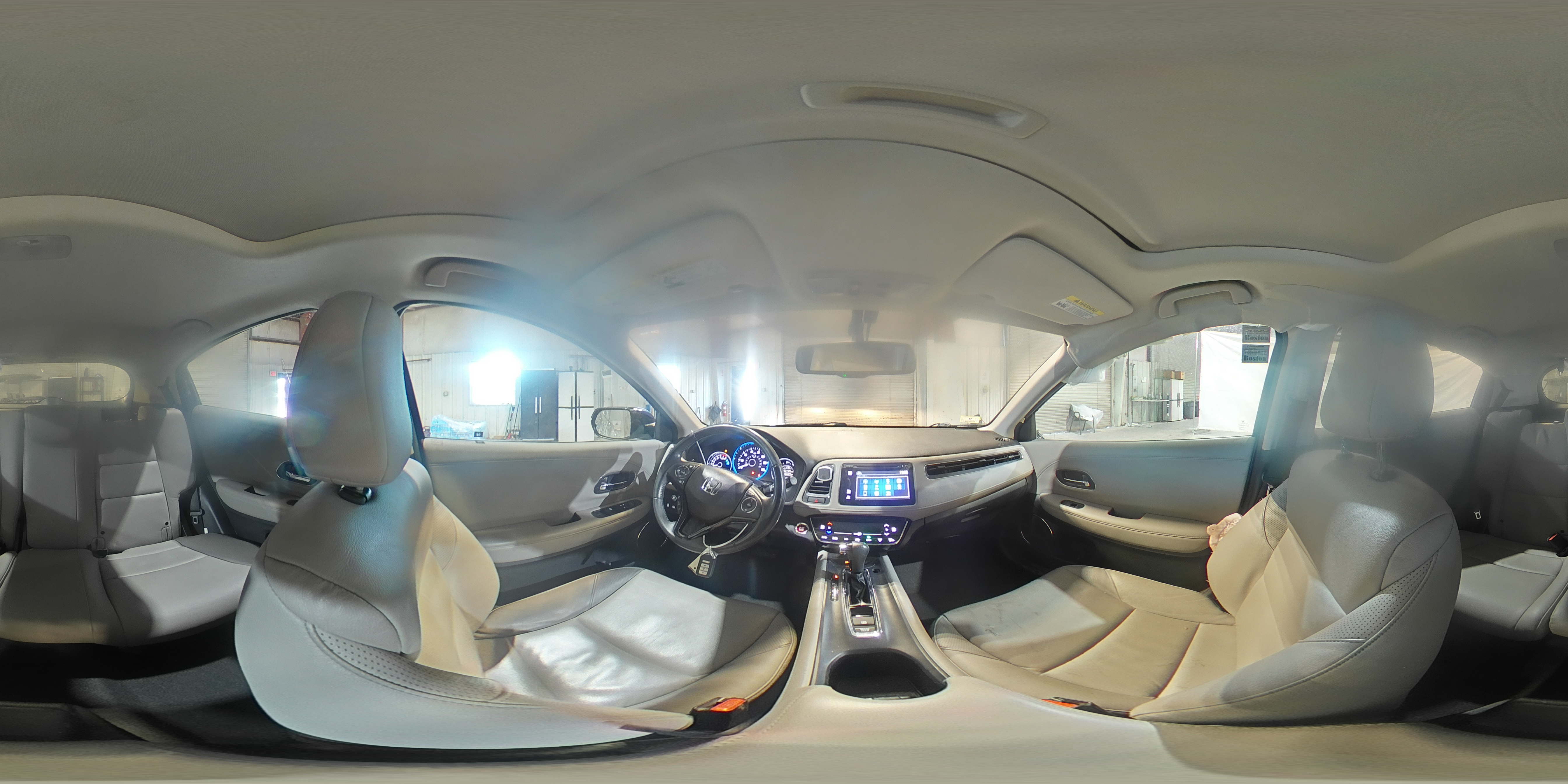 2017 Honda HR-V - Image 14