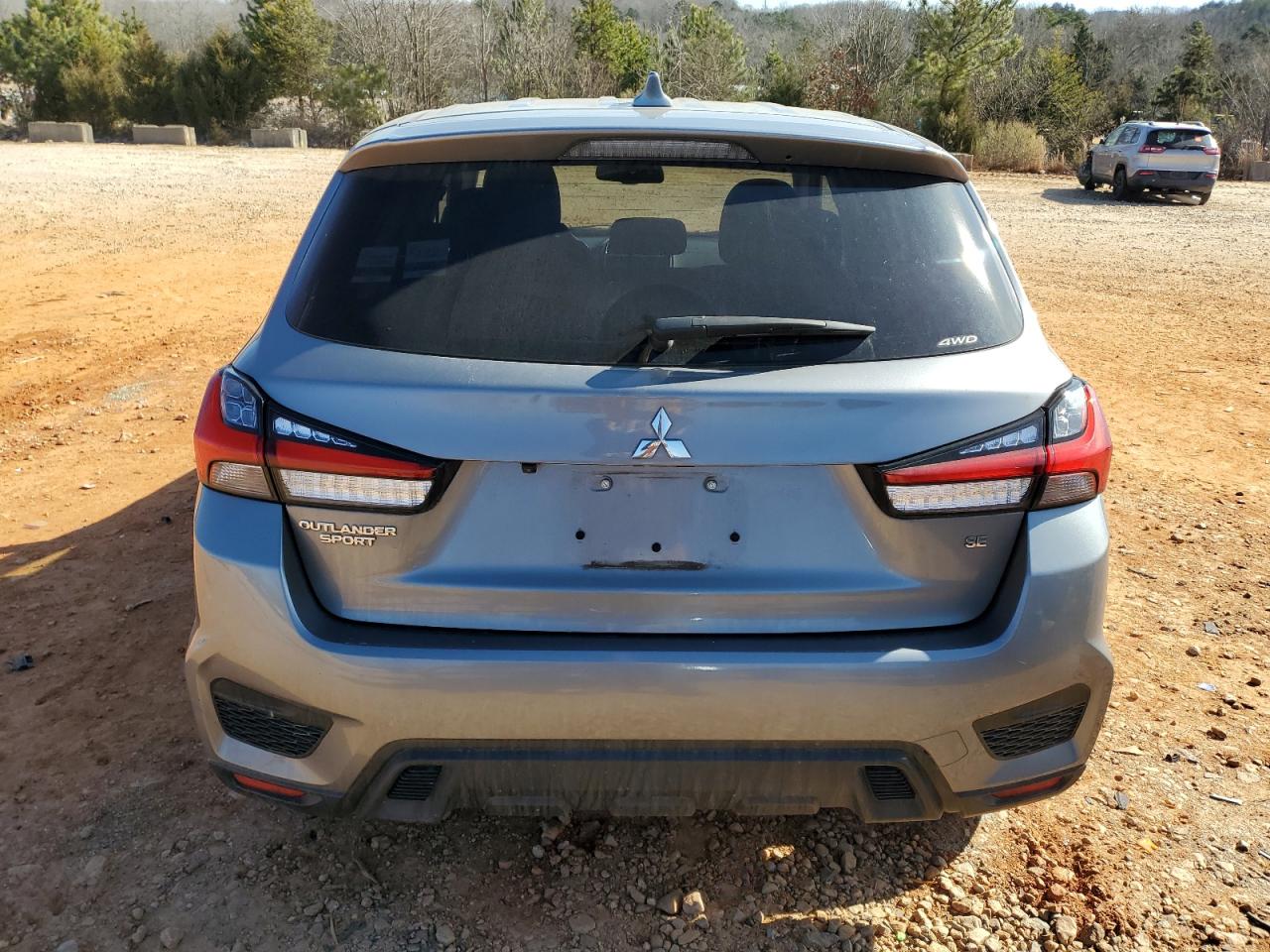 2021 Mitsubishi Outlander - Image 6