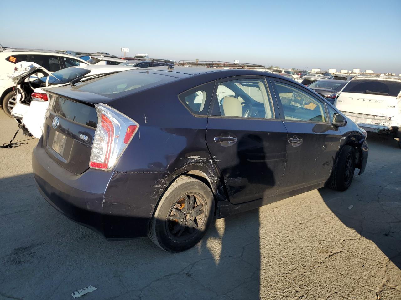 2015 Toyota Prius - Image 3