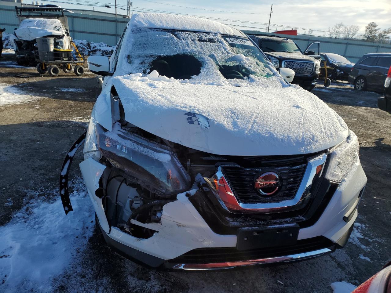 2018 Nissan Rogue - Image 5