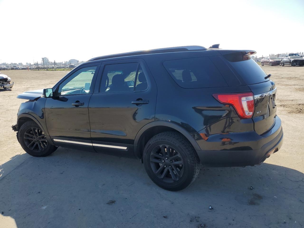 2017 Ford Explorer - Image 2