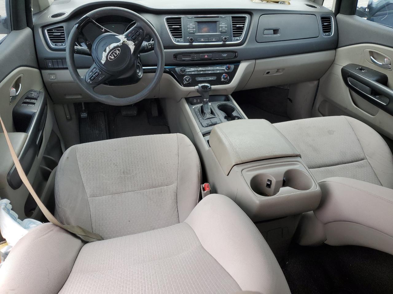 2016 Kia Sedona - Image 8