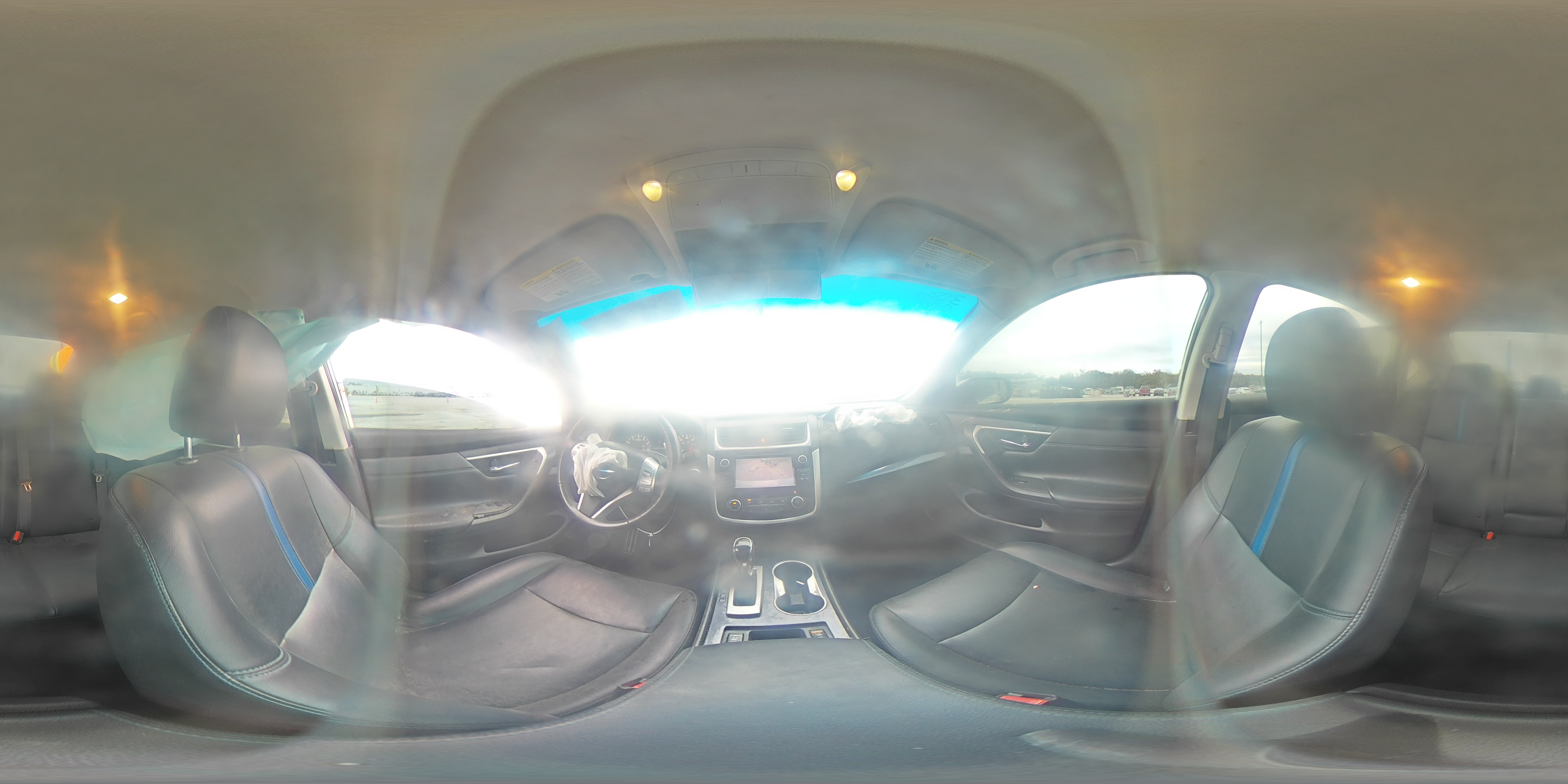2018 Nissan Altima - Image 12