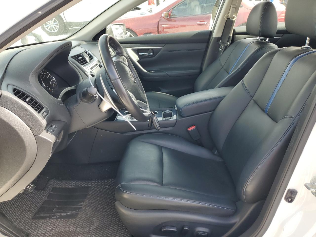 2018 Nissan Altima - Image 7