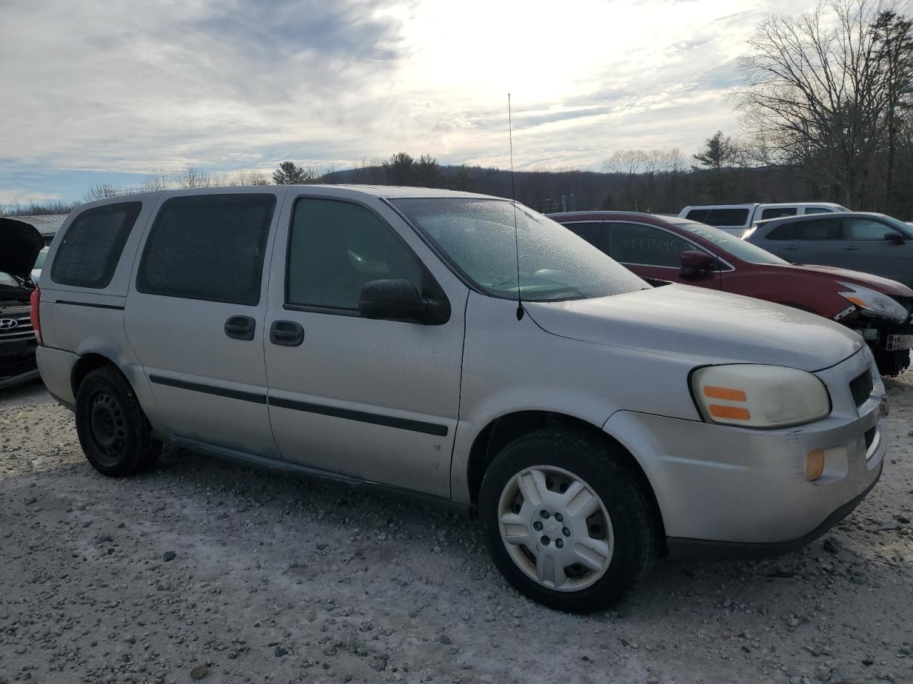 2007 Chevrolet Uplander - Image 4