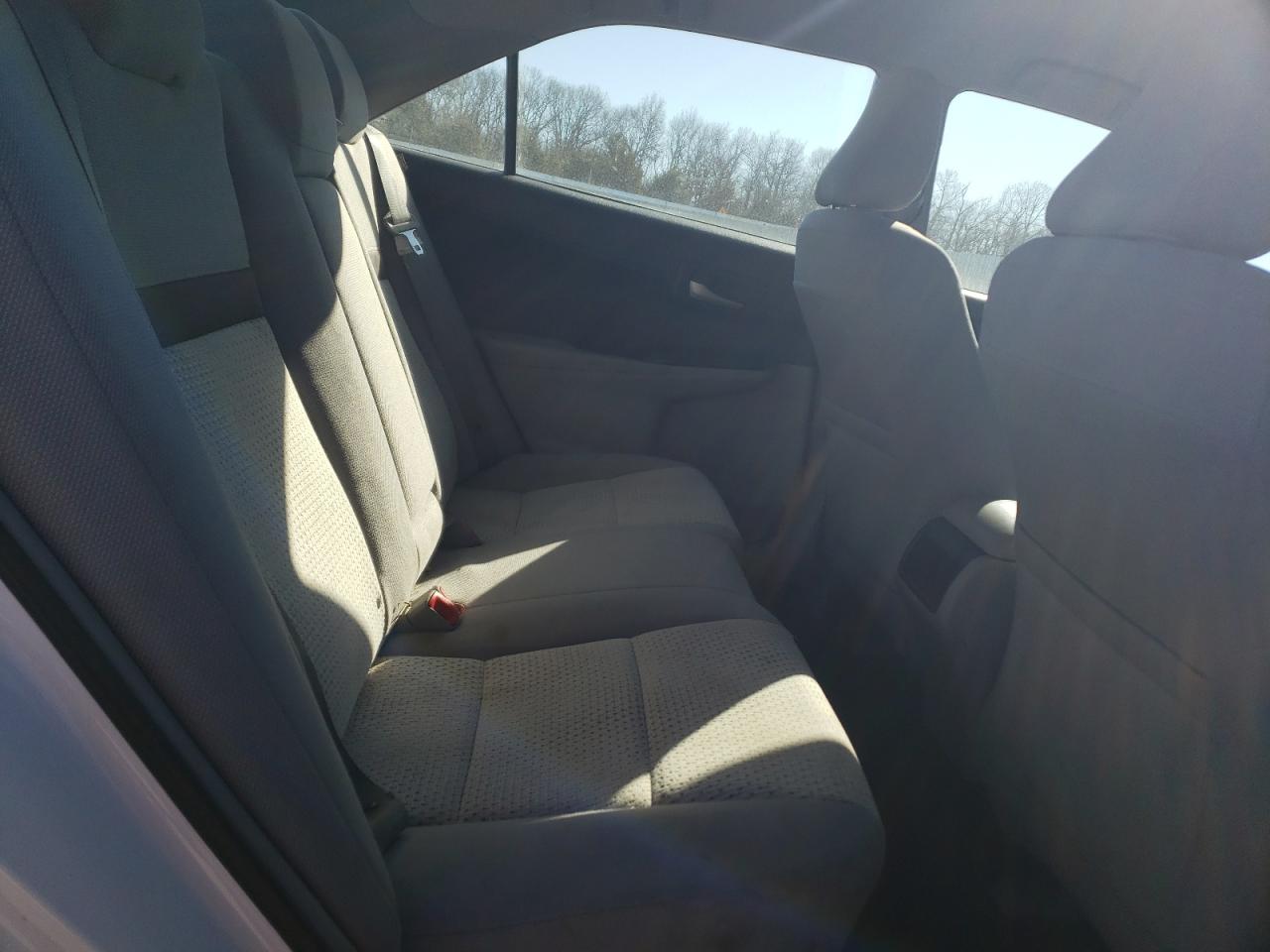 2013 Toyota Camry - Image 10