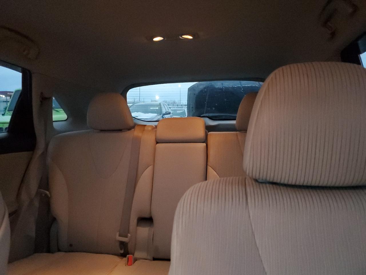 2009 Toyota Venza - Image 10