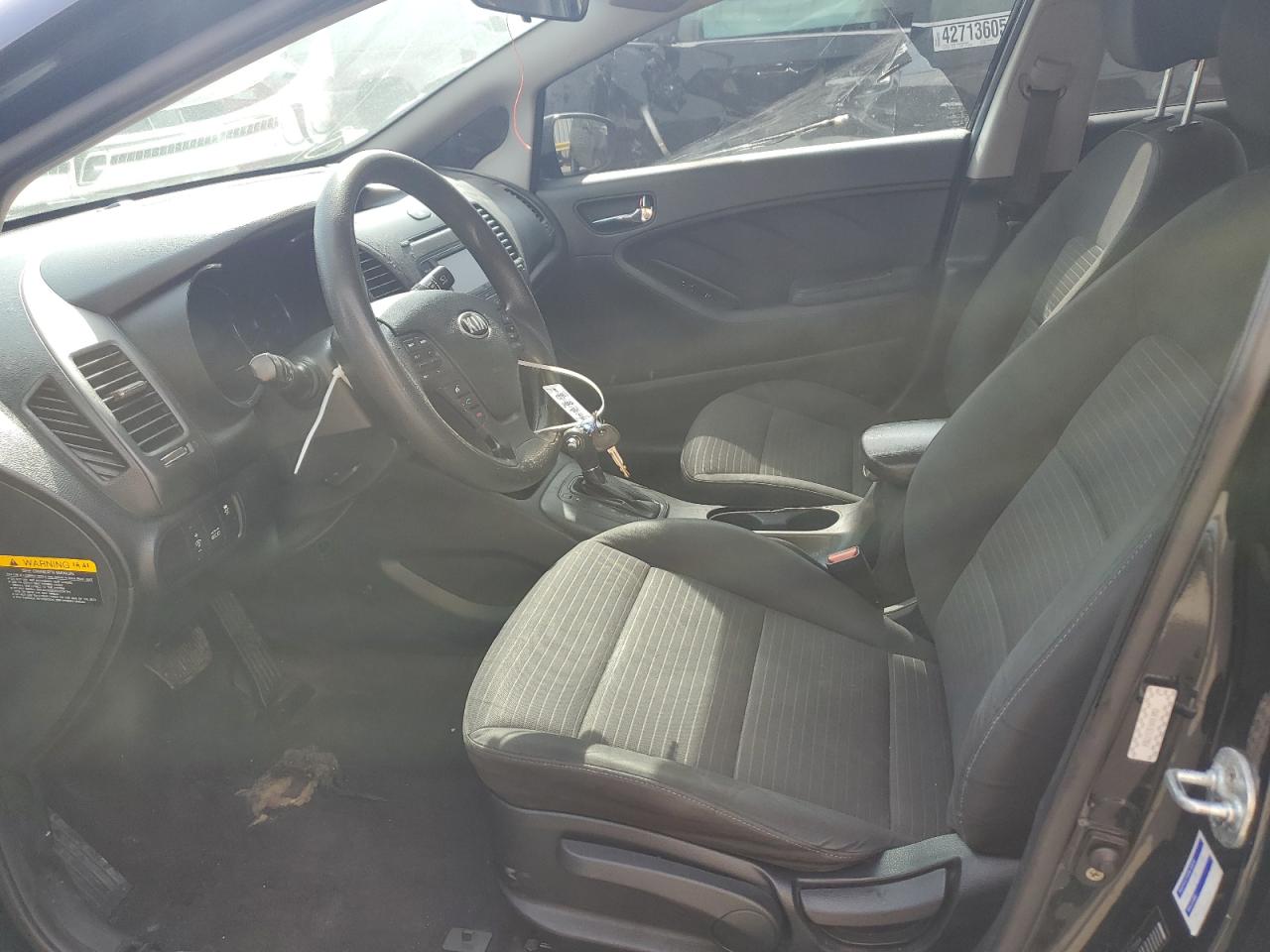 2016 Kia Forte - Image 7