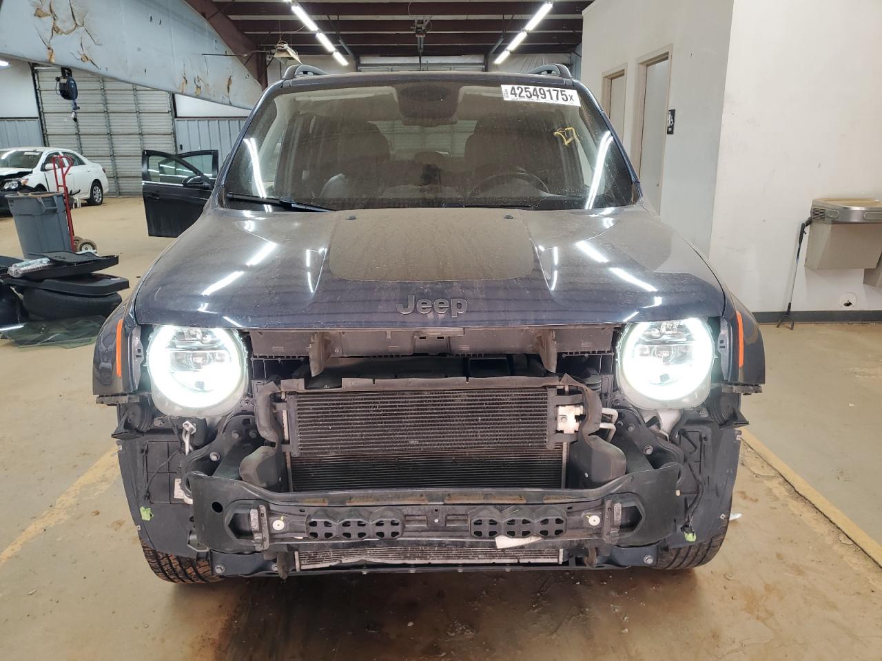 2020 Jeep Renegade - Image 5