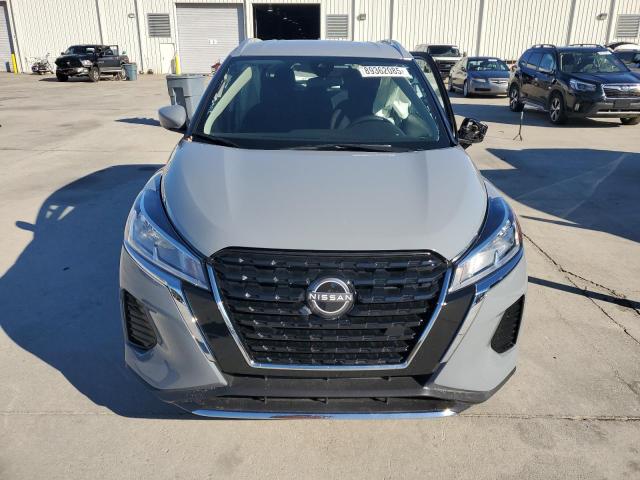 NISSAN KICKS 2024 Сірий