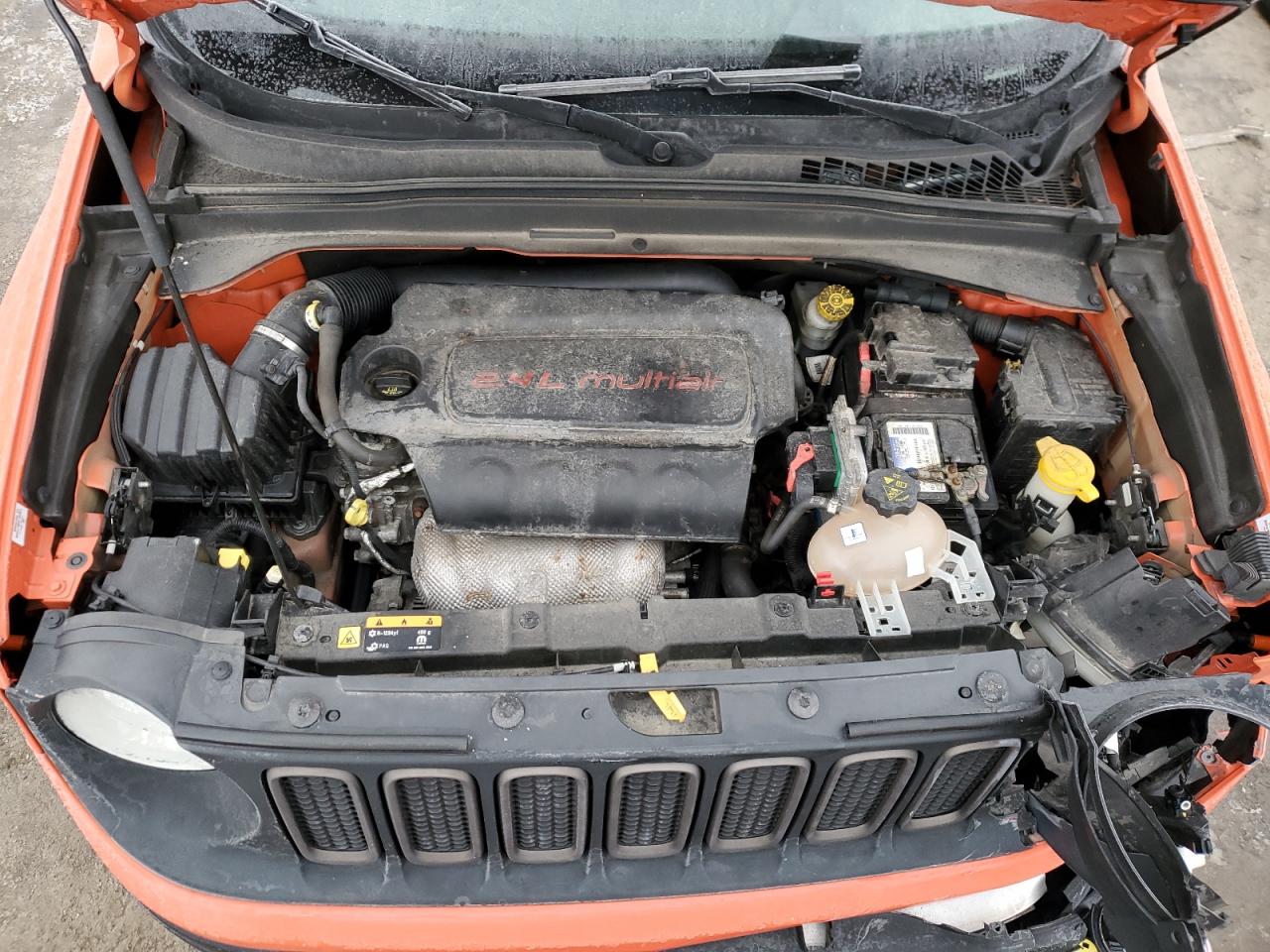 2016 Jeep Renegade - Image 11