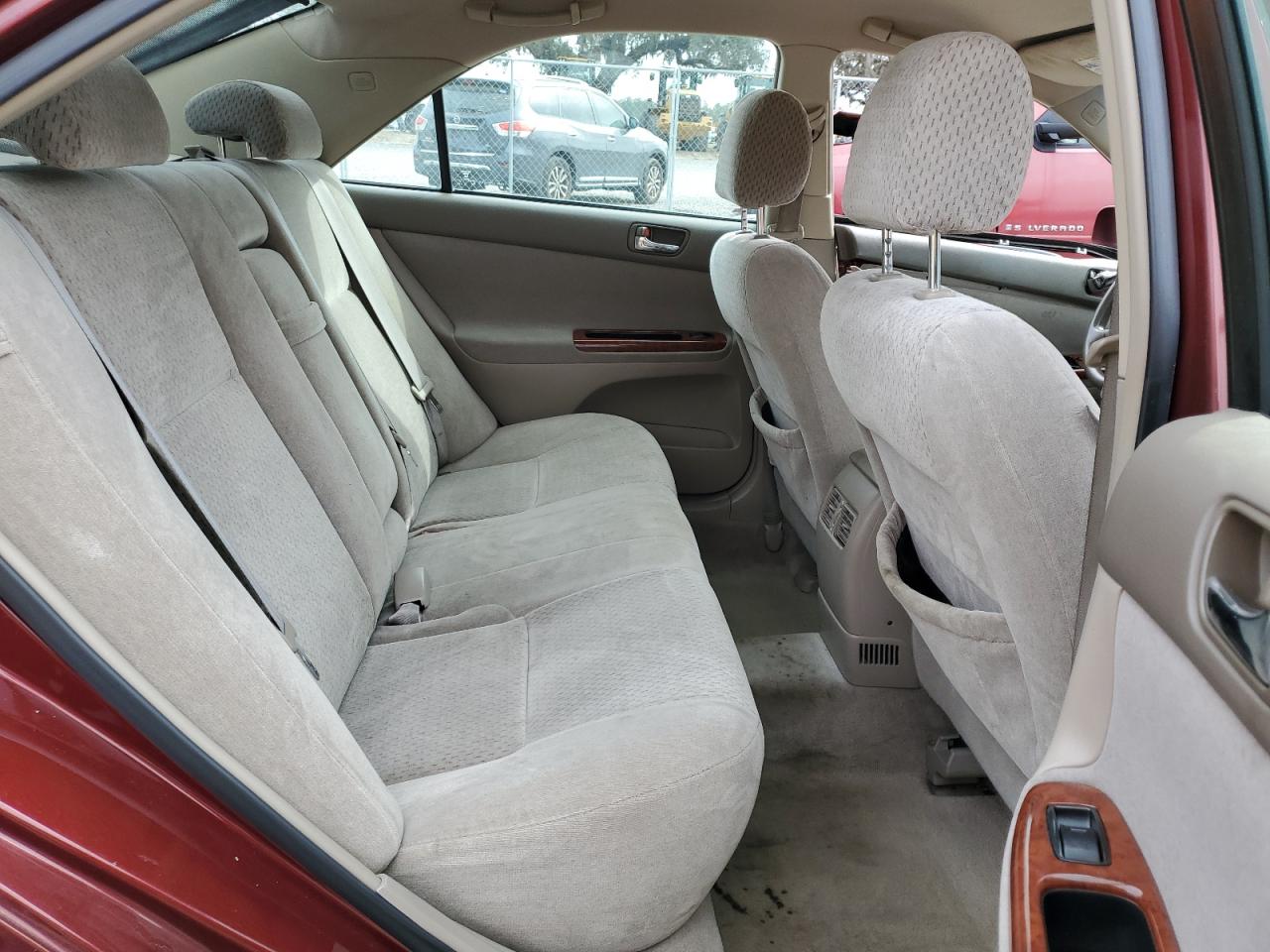 2004 Toyota Camry - Image 10