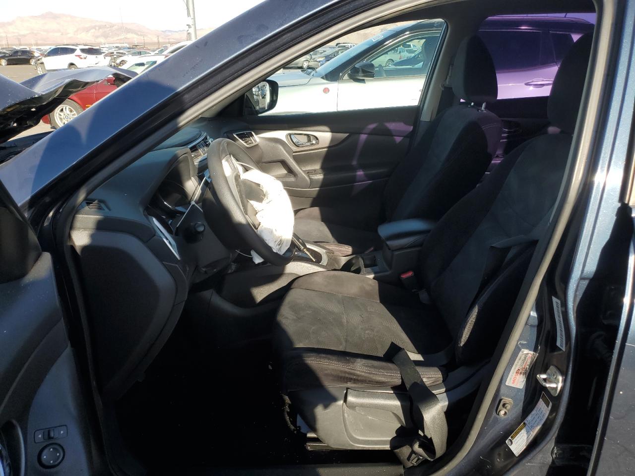2015 Nissan Rogue - Image 7