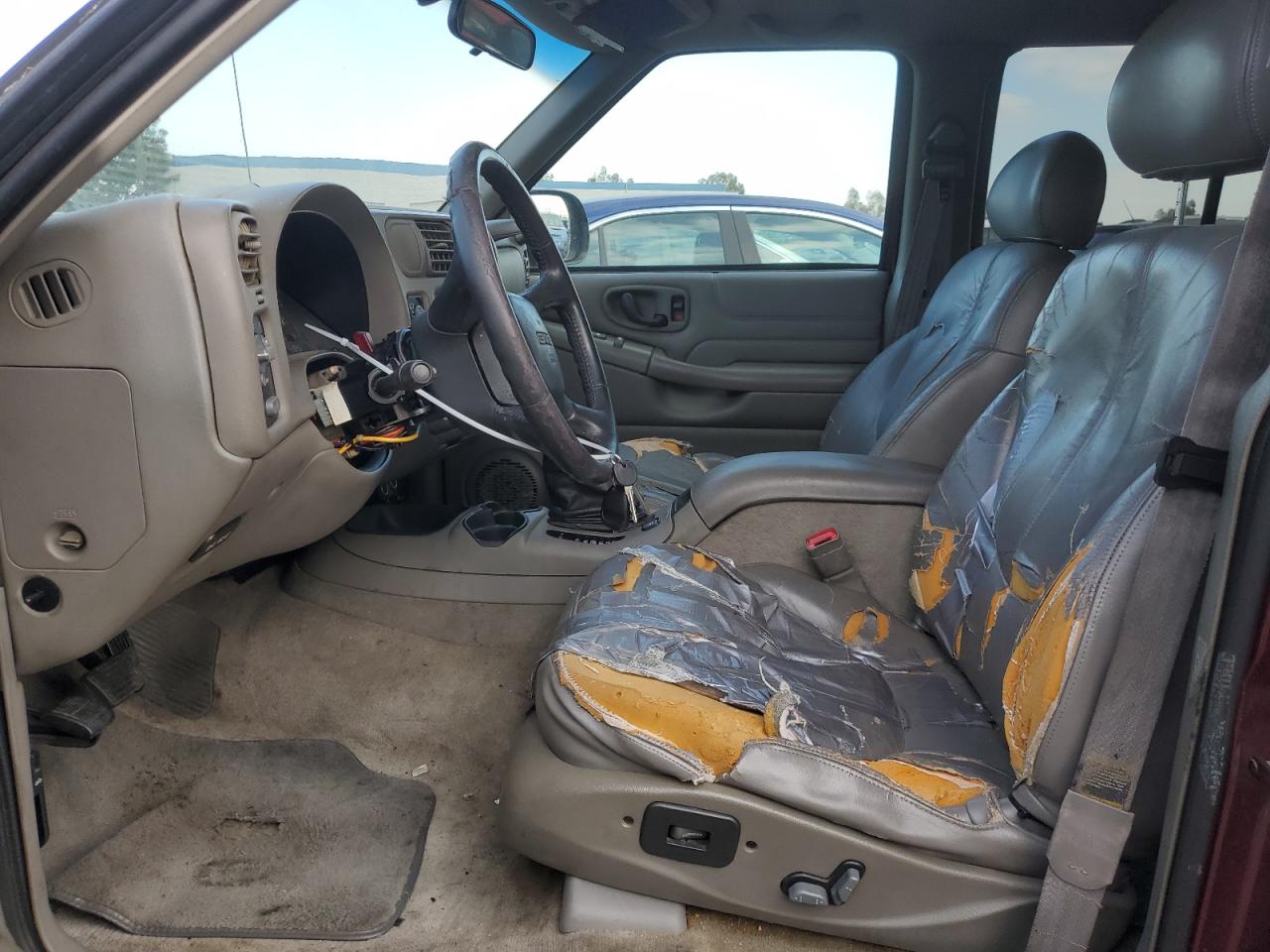 2000 GMC Jimmy - Image 7