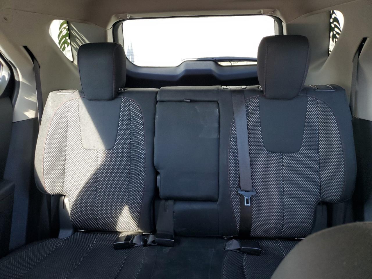 2016 Chevrolet Equinox - Image 10