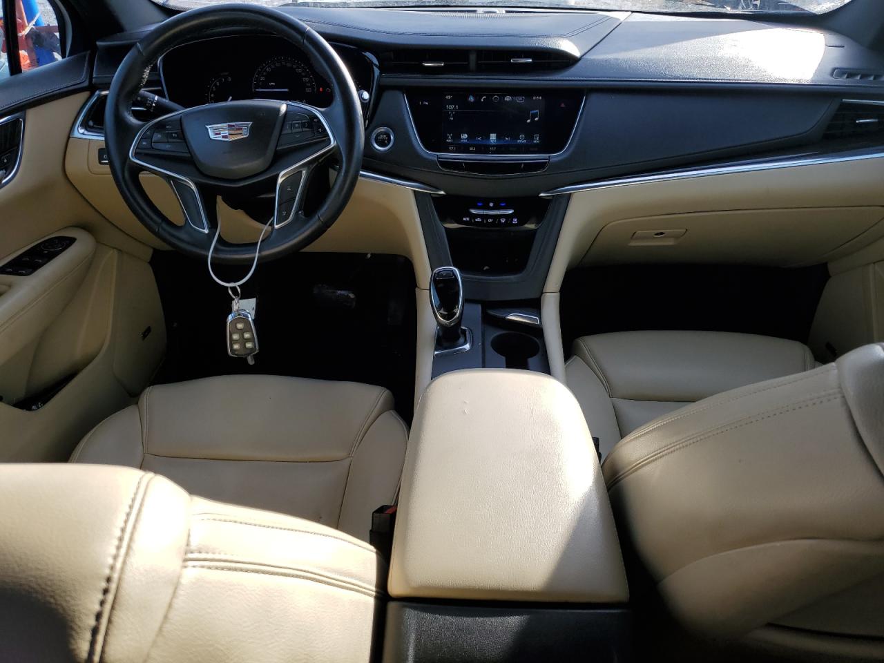 2017 Cadillac XT5 - Image 8