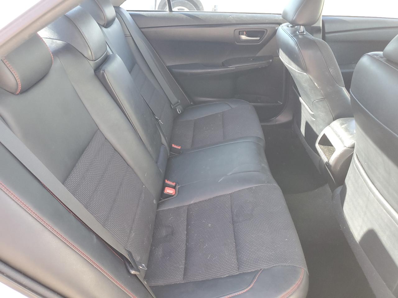 2017 Toyota Camry - Image 10