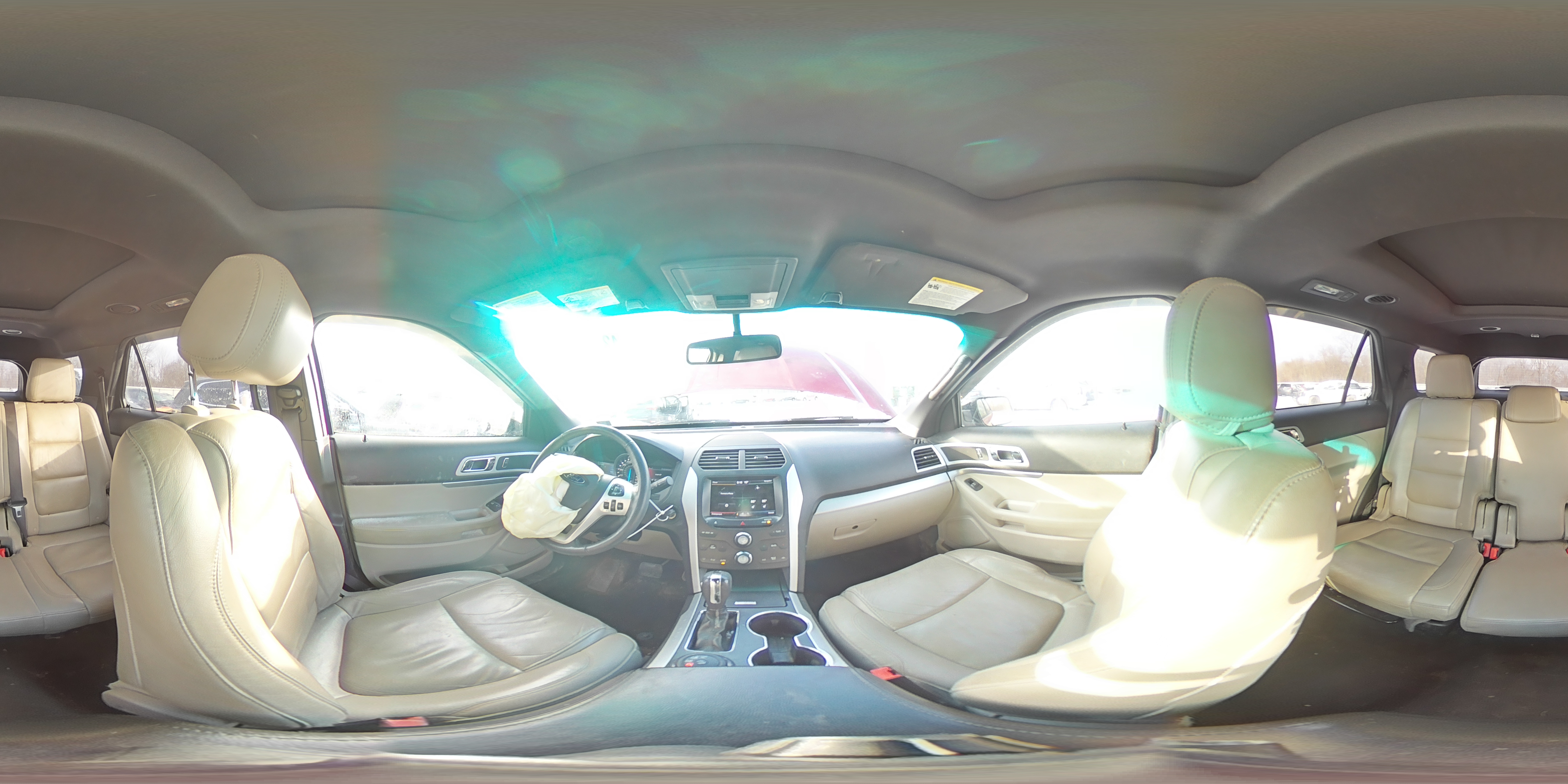 2014 Ford Explorer - Image 13