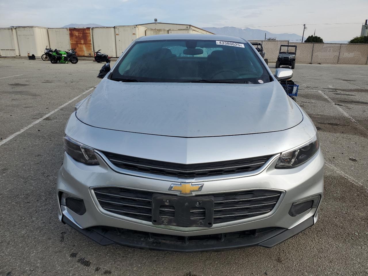 2016 Chevrolet Malibu - Image 5
