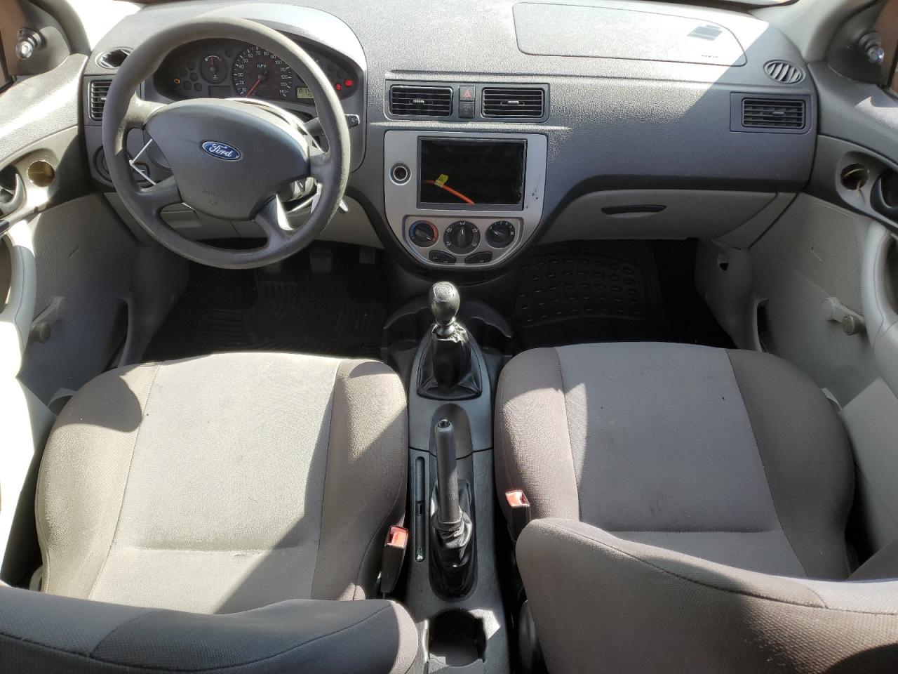 2007 Ford Focus - Image 8