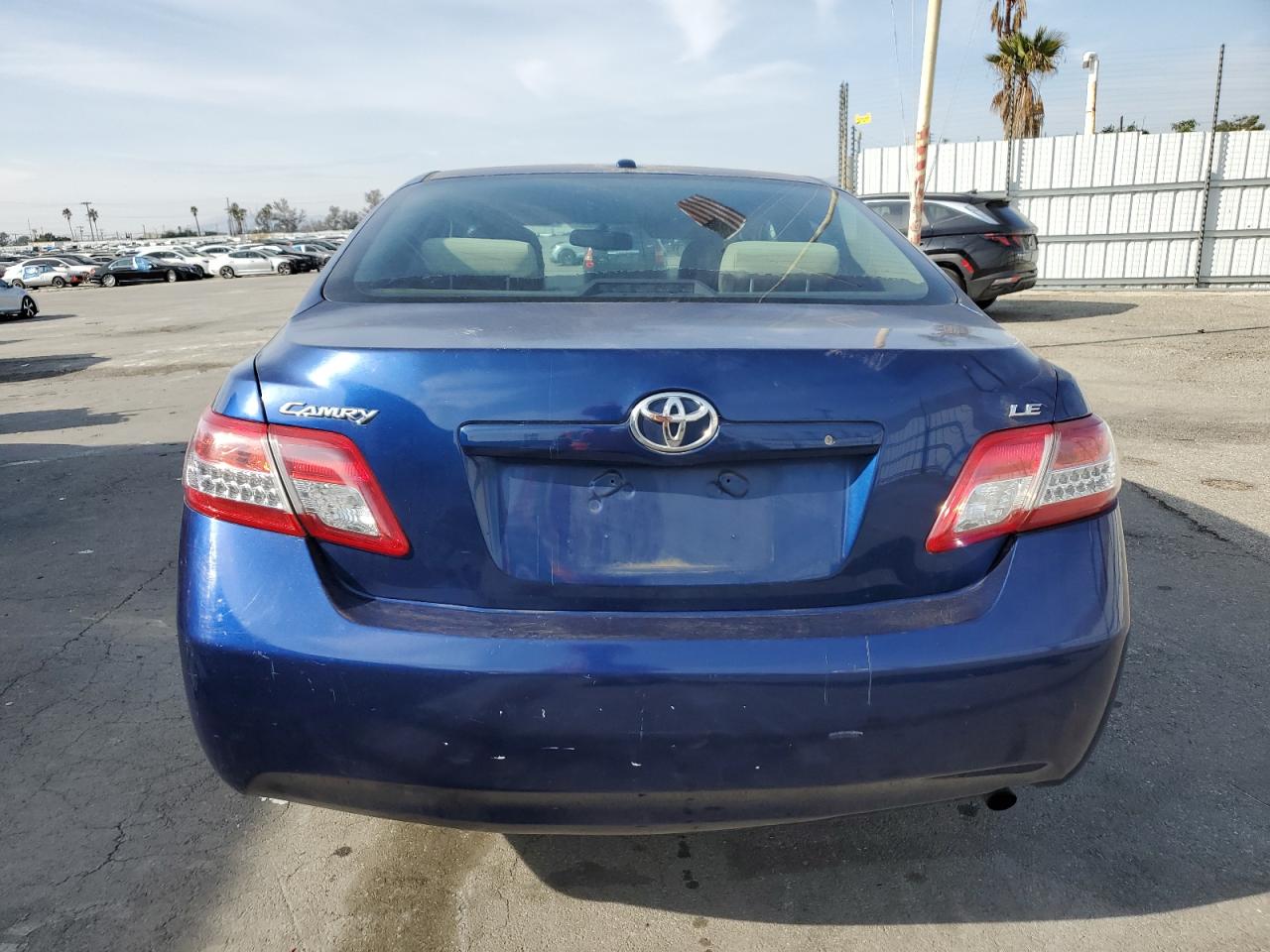 2011 Toyota Camry - Image 6