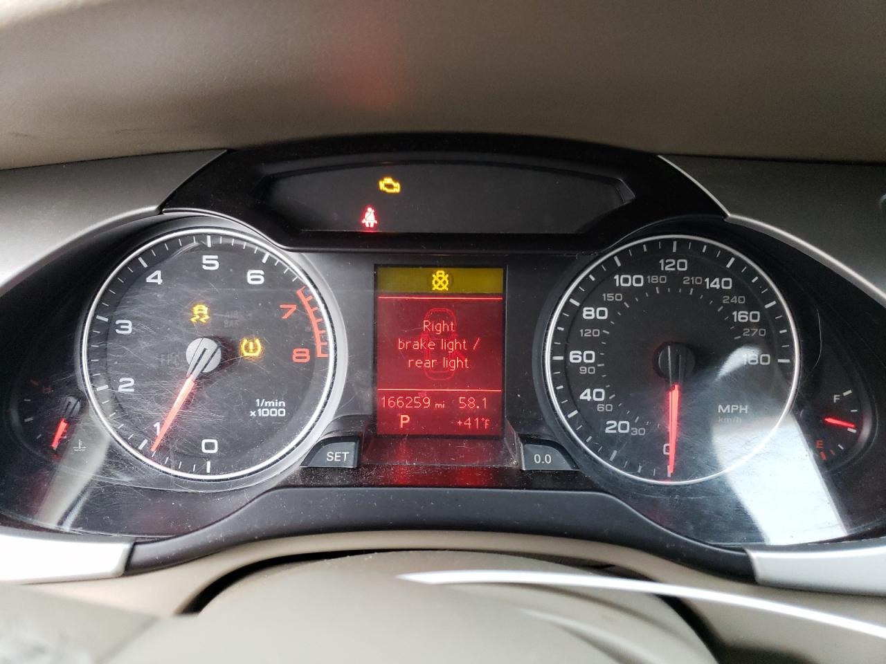 2010 Audi A4 - Image 9
