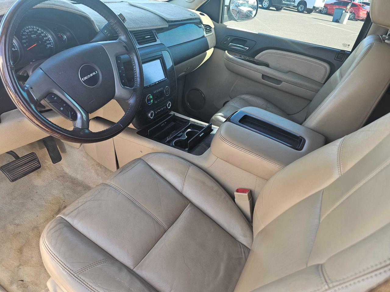 2008 GMC Yukon Xl Denali VIN: 1GKFC66858J251172 Lot: 87778295