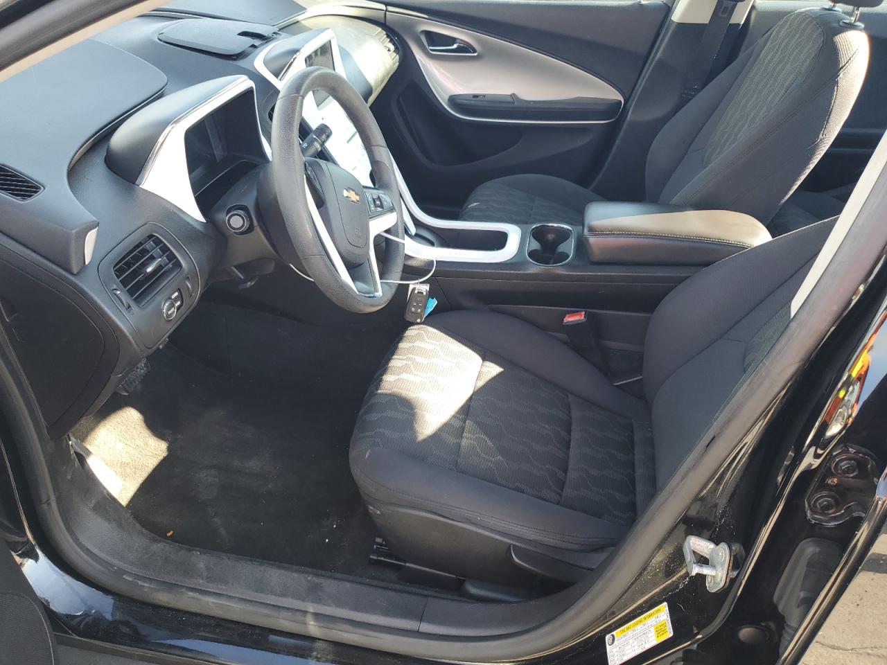 2013 Chevrolet Volt - Image 7