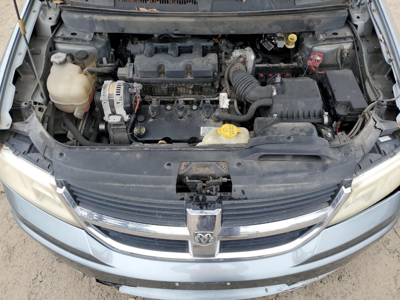 2010 Dodge Journey - Image 13