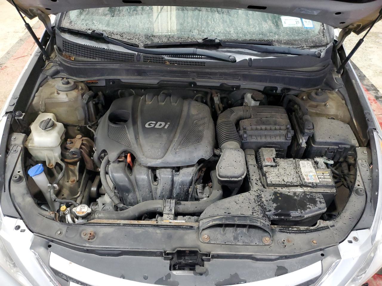 2014 Hyundai Sonata - Image 11
